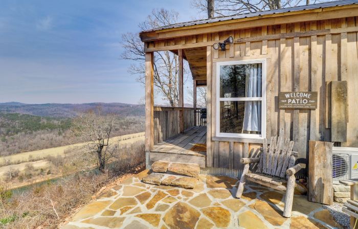 Peaceful Mountain Air Getaway w/ Fire Pit!