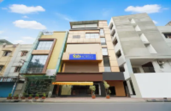 FabHotel Emara Inn Hotels near Shivoham Shiva Temple