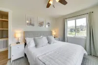 Pet-Friendly Monterey Home 2 Mi to Beach