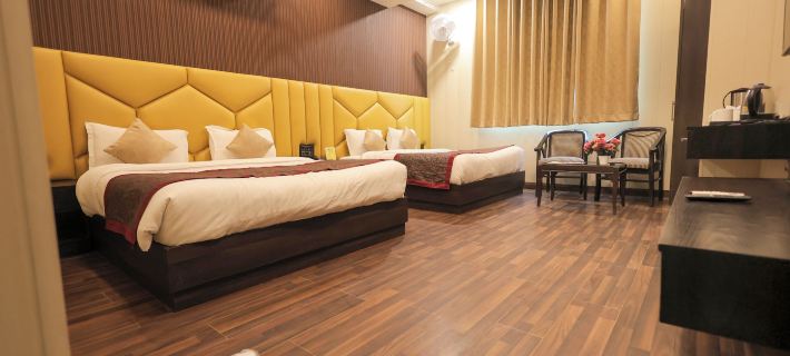 Hotel Krishnam โรงแรมในวรินทวาน