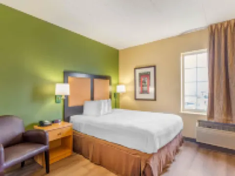 Extended Stay America Select Suites - Chicago - Lombard - Oakbrook Hotels in Lombard