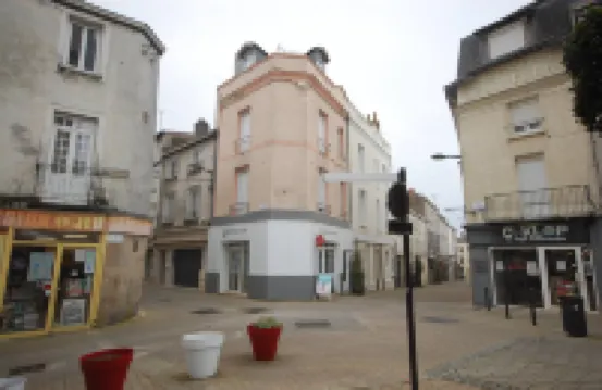 Charming Studio in Historic Residence, Notre Dame View 酒店