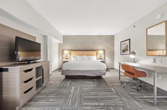 Hampton Inn & Suites Knoxville-Downtown Hotel berhampiran Bandar Lama