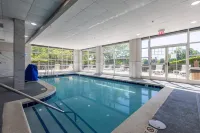 Country Inn & Suites by Radisson, Lake Norman Huntersville, NC - Jacuzzi