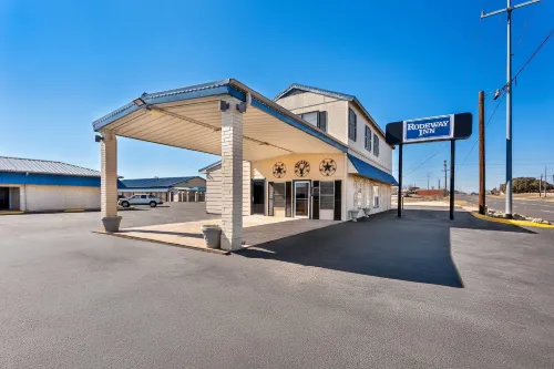 Rodeway Inn - 2-Star