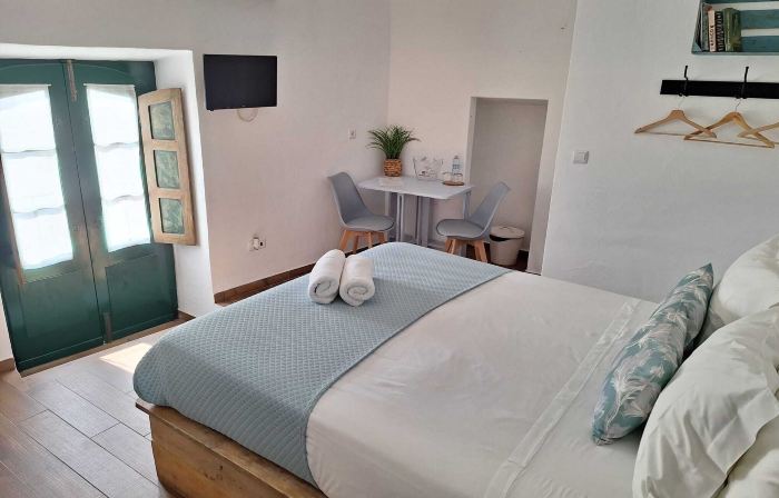 Lovin Book Guesthouse