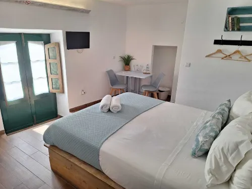 Lovin Book Guesthouse - 3-Star