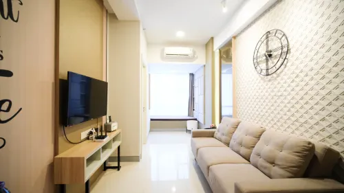 Simple 2BR Connected to Mall at Anderson Supermall Mansion Apartment By Travelio