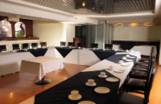 โรงแรม กิลเฟอร์ ปวยบลา เซนโตร อิสโตริโก