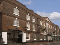 The Kings Arms and Royal Hotel, Godalming, Surrey Hotels in Godalming
