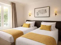 Logis Hotel le Richelieu - Royan Atlantique Hotels in Saujon