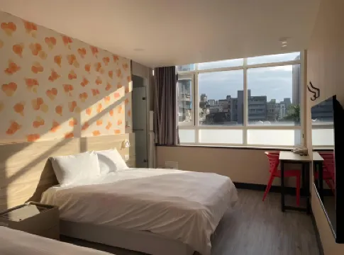 Chengdu 111 Business Hotel Hotels near Ximending