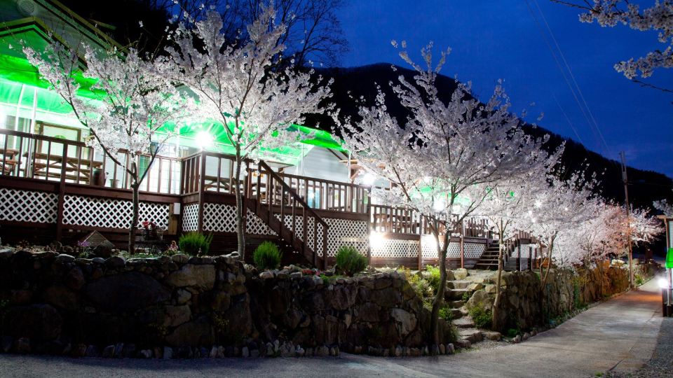 Miryang Sunflower Pension