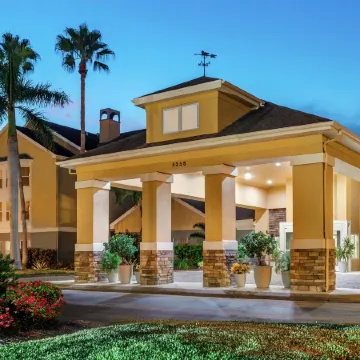 Homewood Suites by Hilton Fort Myers