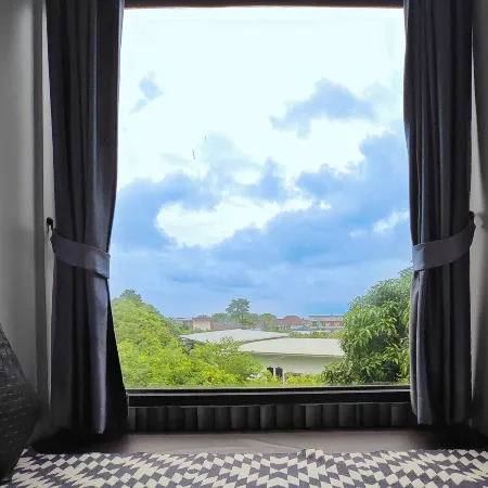 Phi Phi Chang Grand Resort