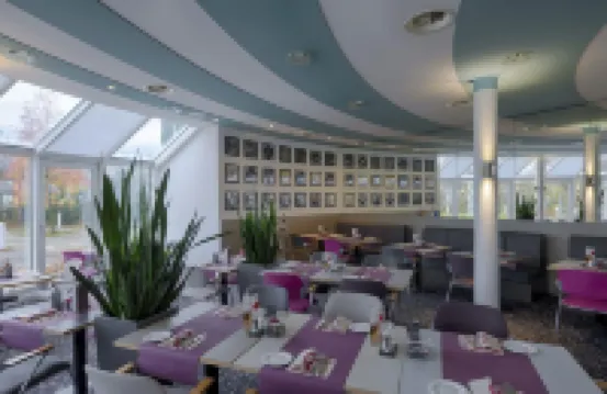 Globana Airport Hotel