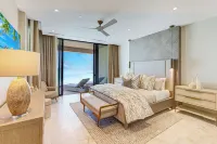 Aqualina Hotels in 