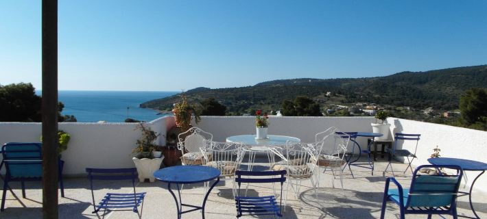 Eri Studios Hotels in Aegina