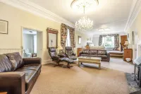 Trehellas House Hotel & Restaurant