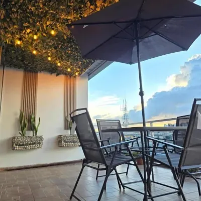 Hotel Penthouse-Terraza-Cario Infantil Hotels near Centro Comercial Santa Fe