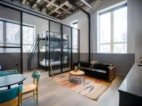 The Chicago Hotel Collection River North Hotels near Steppenwolf Theatre