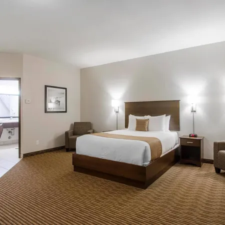 Travelodge Suites by Wyndham Estevan