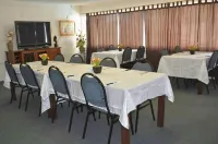 Charleville Waltzing Matilda Motor Inn