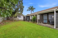 Orewa Motor Lodge Hotels near Orewa Beach