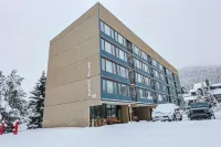 Summit House 2 Bed 2 Bath B - balcony