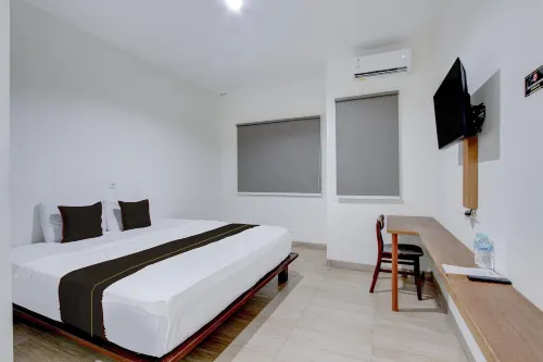 Stylish Deluxe Stay With Free Wifi and Parking