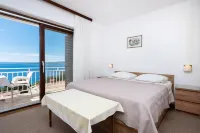 Apartments Vedra - parking
