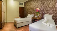 Al Ferdous Hotel Apartment - 2-Star