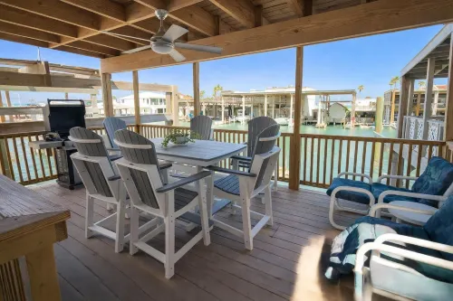 Channelfront - Dock - Fishing - BBQ - Deck - balcony
