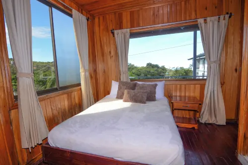 El Rey Hostel Monteverde Downtown - Hostels