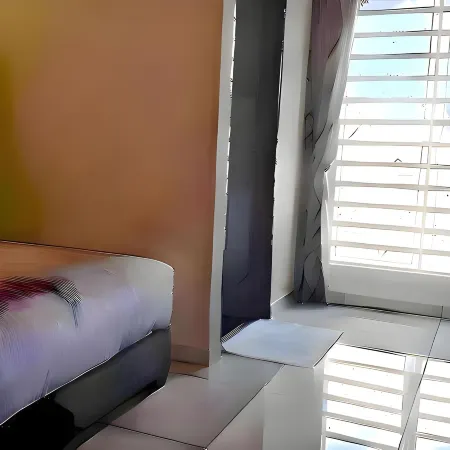 Sam Jade Guest House