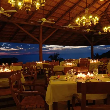 Hotel Costa Verde