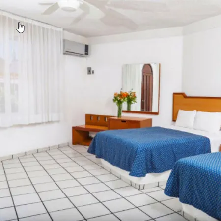 Costa Alegre Hotel & Suites