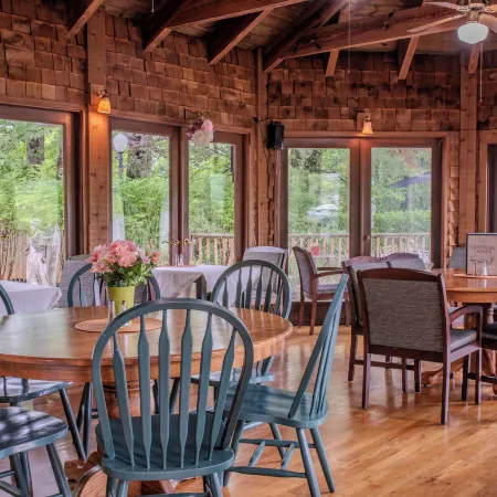 McKinley Edwards Inn