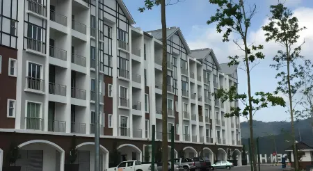 DreamScape Apartment @ Golden Hill