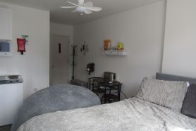 Cozy Studio Rental With Private Facilities in Greater London