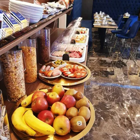 Hotel Hamburger Perle Отели рядом с достопримечательностью «Клуб Delphi Showpalace»