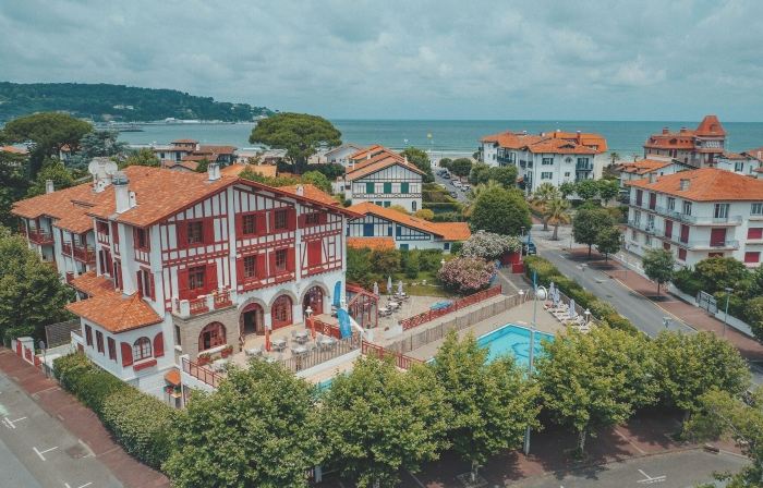 Hôtel & Résidence Vacances Bleues Orhoïtza