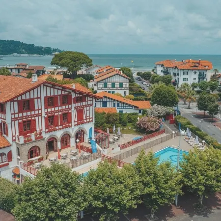 Hôtel & Résidence Vacances Bleues Orhoïtza