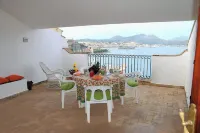 Belvedere Home with Sea View on the Gulf of Gaeta
