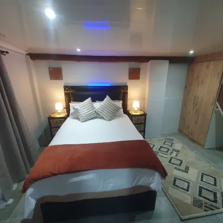 Blu light lodge