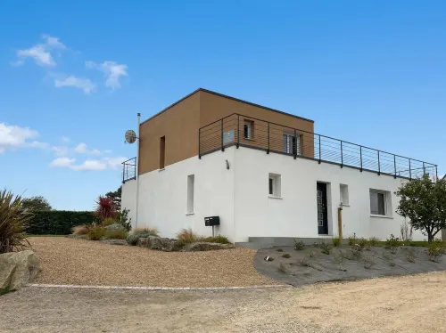Elegant House With Beautiful Seaview - 3-Star
