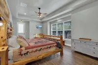 Crazy Horse-close to Canyon Lake Marina! - 4-Star