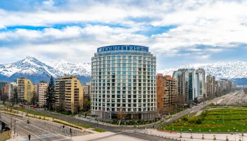 DoubleTree by Hilton Santiago Kennedy - Pools