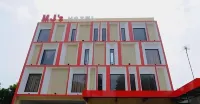 MJs Hotel - 2-Star
