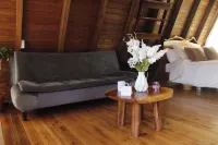 Mount House Lodge - 2-Star